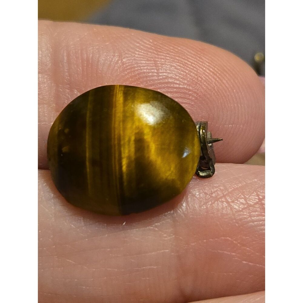 Vintage Tigers Eye Brooch With Chatoyancy